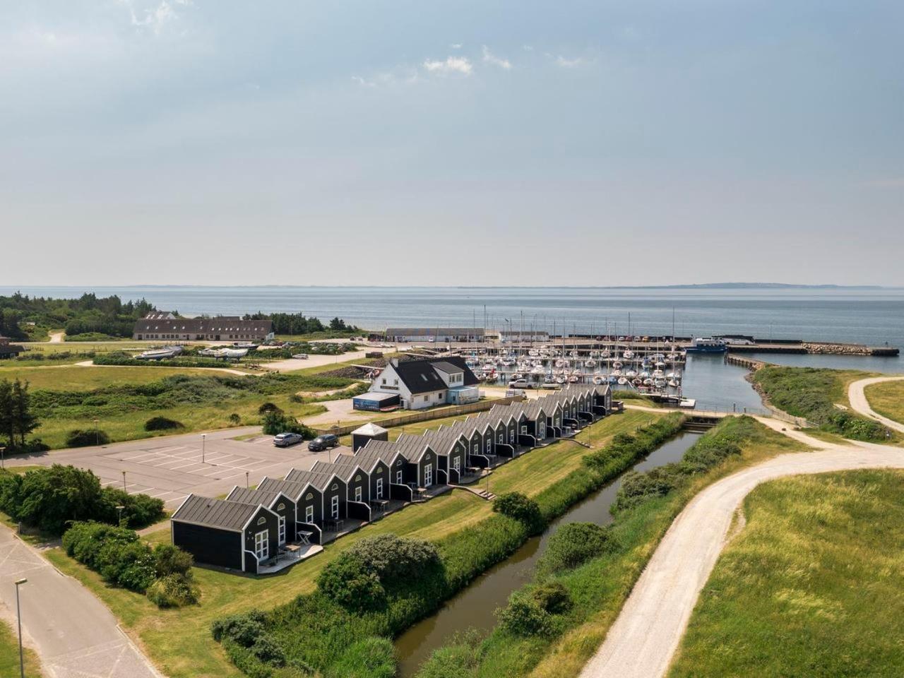 Landal Rnbjerg Hotel รานุม ภายนอก รูปภาพ